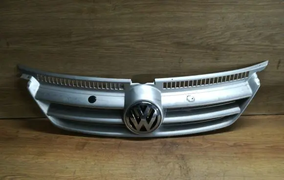 Volkswagen Golf Cross Front bumper upper radiator grill 5M0853653B