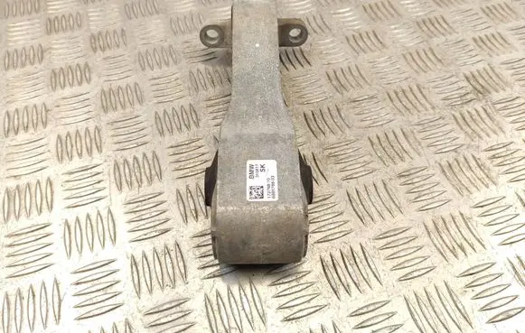 BMW X1 F48 F49 Engine mount bracket 6885788 310817 17276810