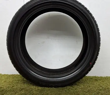 BMW 1 F40 R18 summer tire 25700