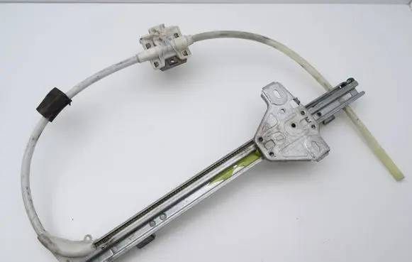 Renault Megane I Rear door manual window regulator