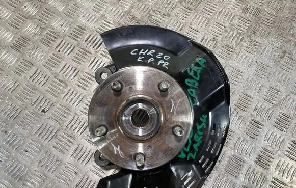 Toyota C-HR I Front wheel hub F14L W2181171019