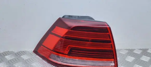 Volkswagen e-Golf Rear/tail lights 5G0945095Q