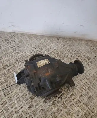 BMW X3 E83 Rear differential 7561802