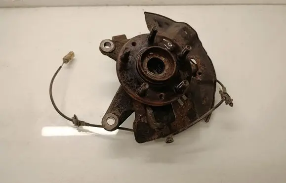 Mazda CX-7 Front wheel hub 