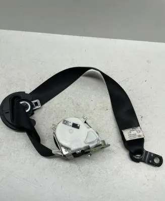 BMW X3 E83 Front seatbelt 2708180227 34009071B