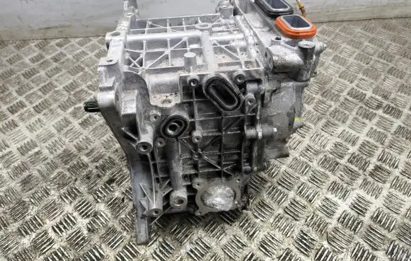 Renault Megane E-Tech Electric car motor 6AM4020 C032233