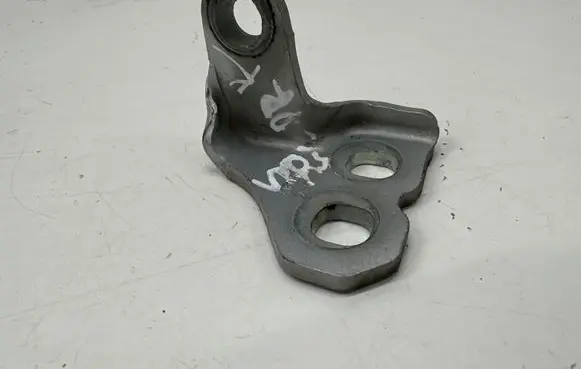 Jeep Compass Front door upper hinge