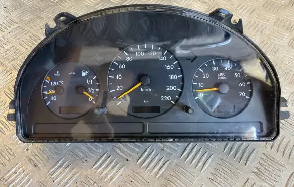 Mercedes-Benz ML W163 Speedometer (instrument cluster) A1635400711 15340089 1911210140B