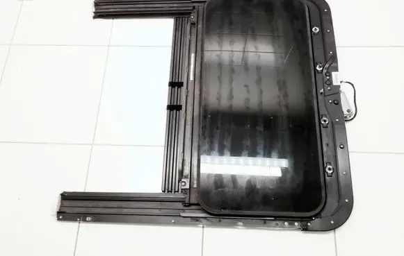 Sunroof set