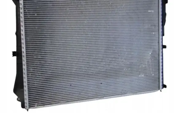 Mercedes-Benz S C217 Coolant radiator A0995007100