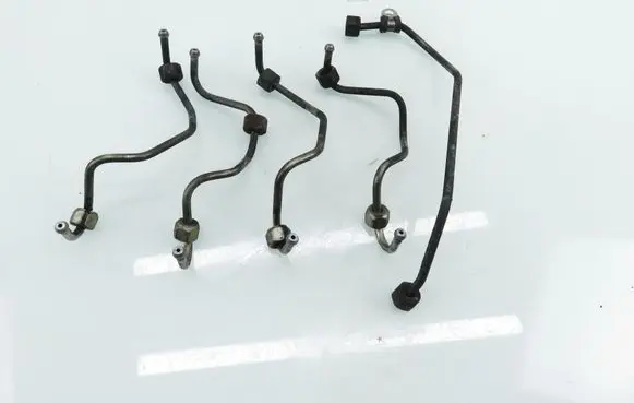 Ford Mondeo MK IV Fuel injector supply line/pipe 