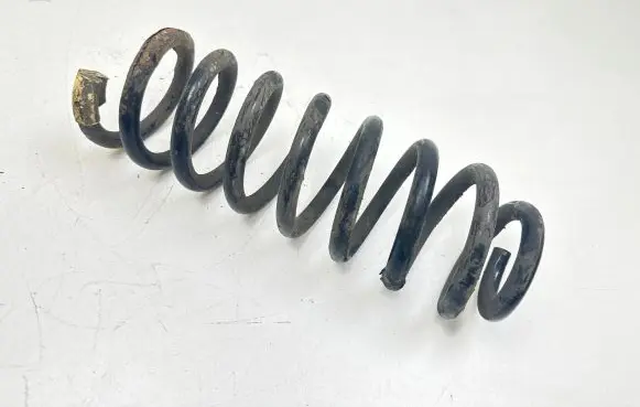 Peugeot 607 Rear coil spring