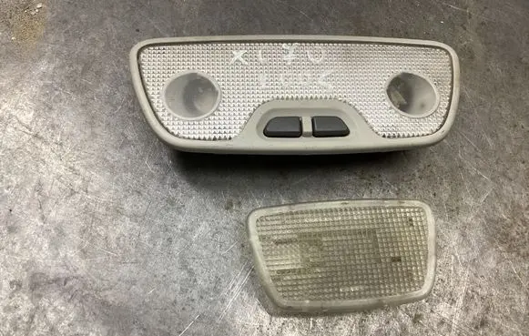 Volvo XC70 Rear seat light 9178936 30754443