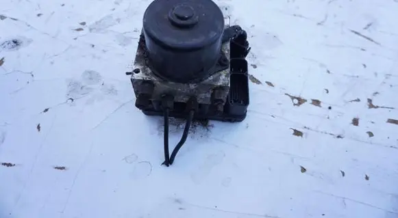 Chrysler Grand Voyager IV ABS Pump