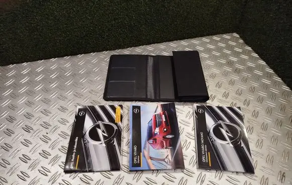 Opel Vivaro User manual 