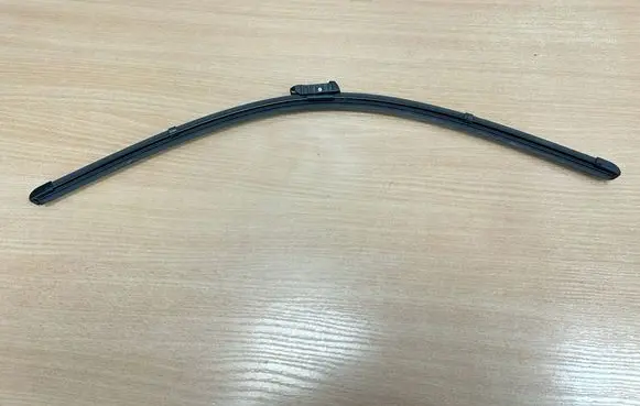 Volkswagen Amarok Windshield/front glass wiper blade 2H1955425A 2H1998002A
