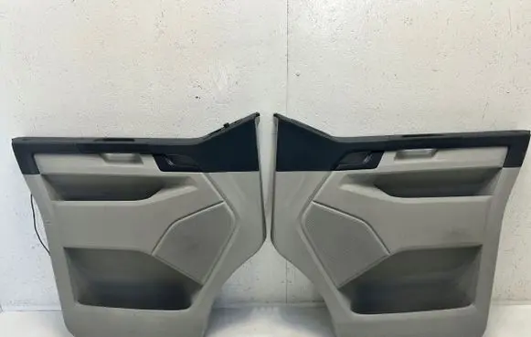 Renault Trafic III (X82) Door card panel trim set 