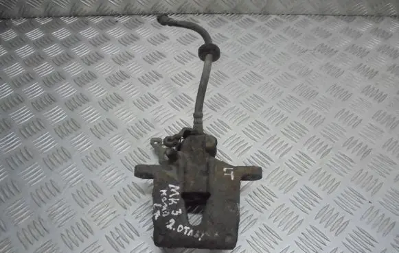 Ford Mondeo Mk III Rear brake caliper