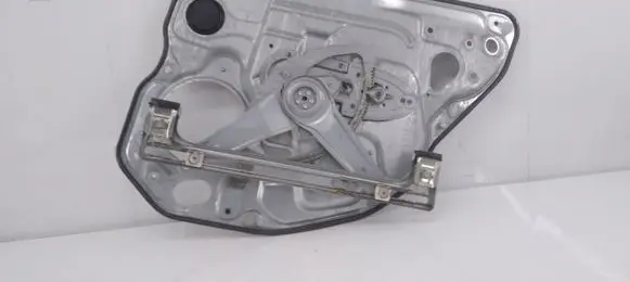 Volvo XC70 Rear window lifting mechanism without motor 983041102