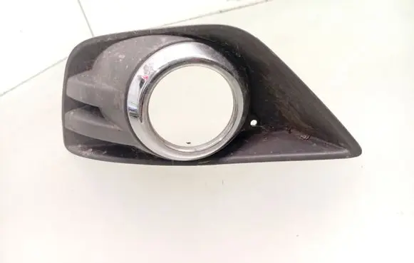 Ford Kuga I Front fog light trim/grill 8V4119953A