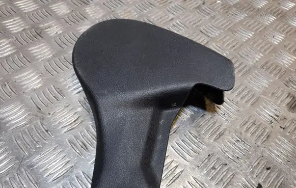 Volkswagen Tiguan Front door seat control surround trim 5N0881479C