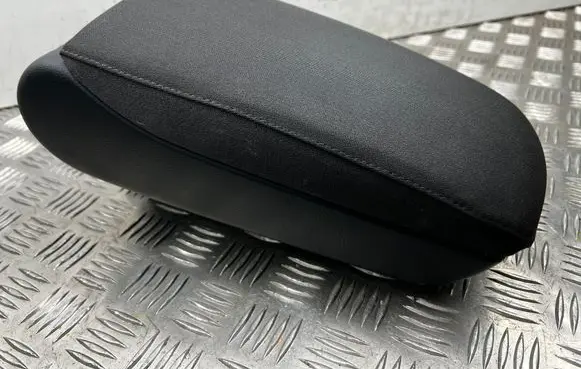 Audi A6 S6 C6 4F Armrest 