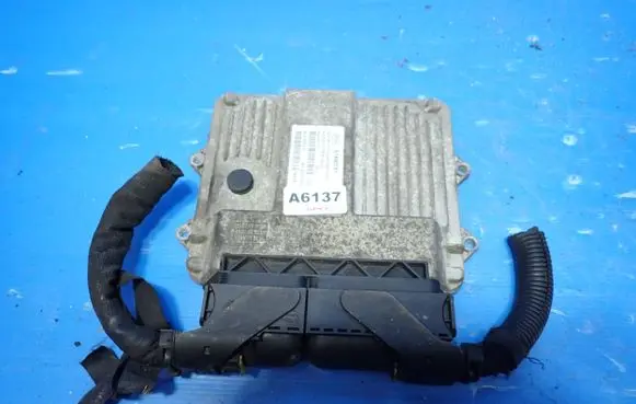 Ford Ka Engine control unit/module 51880751