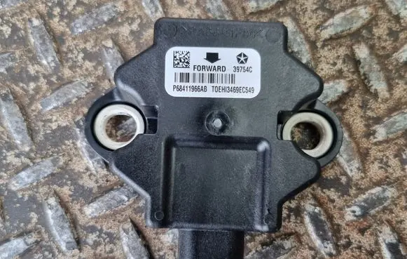 Dodge Durango III ESP acceleration yaw rate sensor P68411966AB 68411966AB