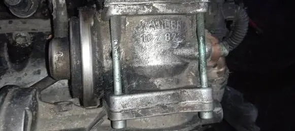 Volkswagen Touareg I EGR valve 07Z131501A 102822