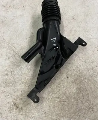 Lexus RX 330 - 350 - 400H Air intake duct part 1775120040