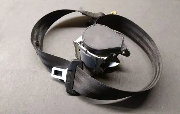 Audi A6 S6 C6 4F Rear seatbelt 4F0857805E 4F0857805