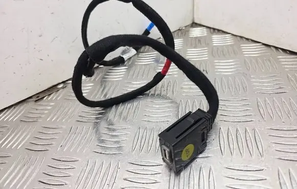 KIA Niro USB socket connector 96120AT000