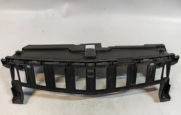 Opel Grandland X Front bumper upper radiator grill YP00024377