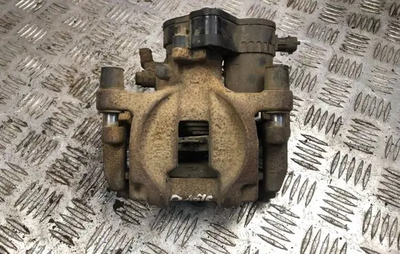Subaru Outback (BS) Rear brake caliper 26669AL010
