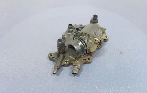 BMW X5 E53 Thermostat/thermostat housing 8579310