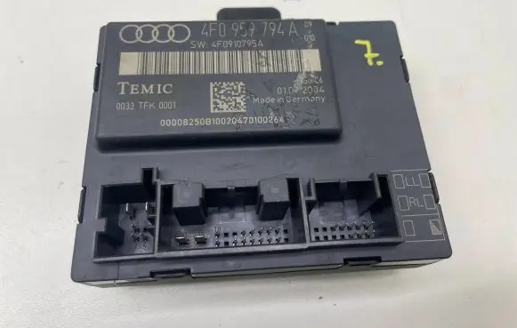Audi A6 S6 C5 4B Door control unit/module 4F0959794A 0033TFK0001