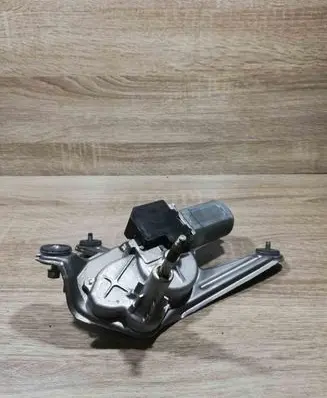 Toyota Avensis T250 Rear window wiper motor 8513005100 2596000103