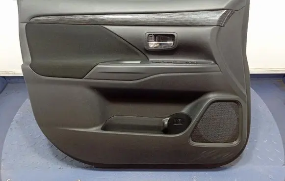 Mitsubishi Outlander Door card panel trim set 7221B565XB