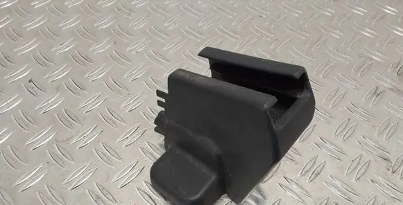 Toyota Corolla Verso AR10 Front driver seat rail trim 721380F010