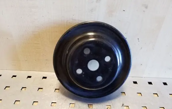 Mitsubishi Pajero Water pump pulley 