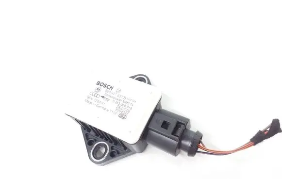 Audi A6 S6 C6 4F ESP acceleration yaw rate sensor 8E0907637B 0265005618