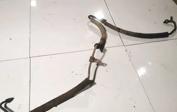 Power steering hose/pipe/line