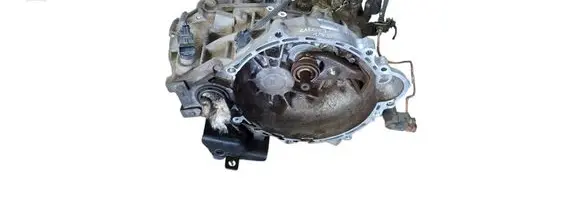 KIA Carens III Manual 6 speed gearbox WDW6H 204982 4300032930