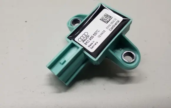 Audi A5 8T 8F Airbag deployment crash/impact sensor 8K0955557C