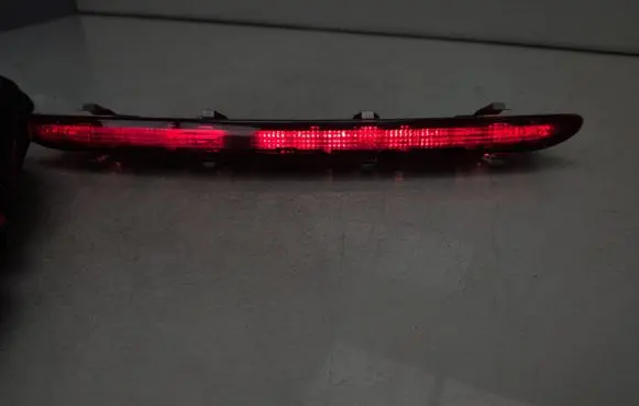 Mercedes-Benz ML W164 Third/center stoplight A1648201156 A1648201056