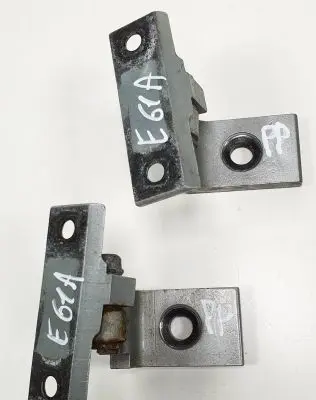 BMW 5 E60 E61 Front door hinge set 