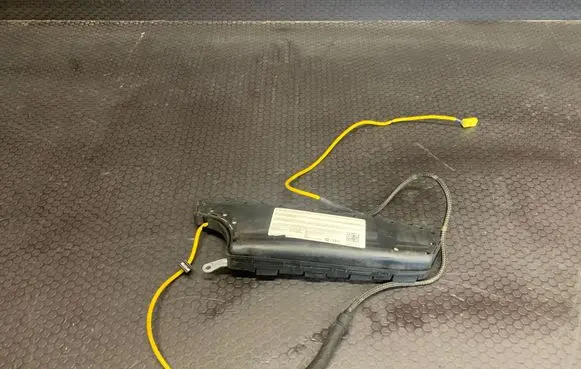Audi A6 S6 C6 4F Seat airbag 4F0880241E