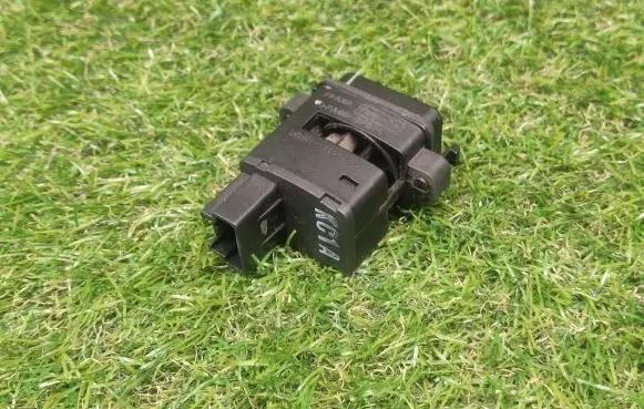 Ford Fusion II Interior temperature sensor DG9H19T562C