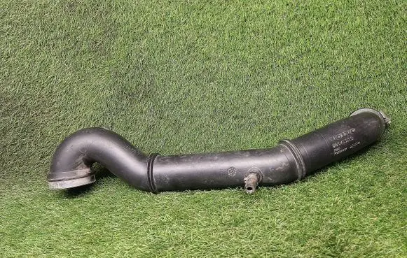 Volvo XC90 Intercooler hose/pipe 30645293