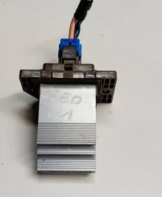 KIA Ceed Heater blower motor/fan resistor A1F5A1
